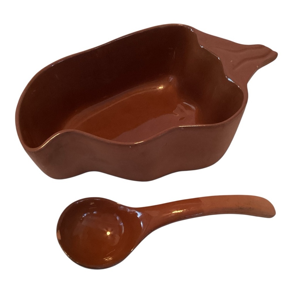 Terra-Cotta Exterior w/ Glazed Interior Chili Pepper Salsa Server Bowl w/ Ladle - Picture 2 of 4